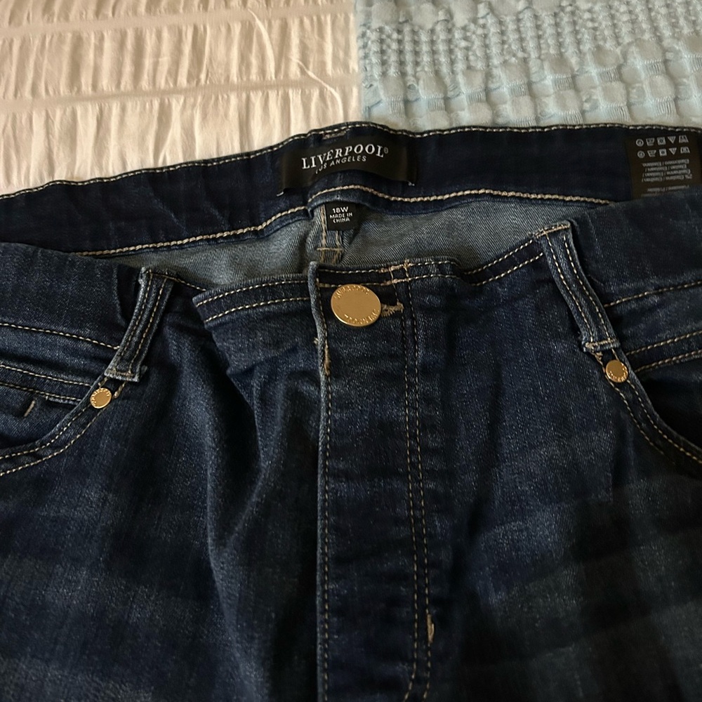 Liverpool Woman Relaxed Fit Navy Jeans